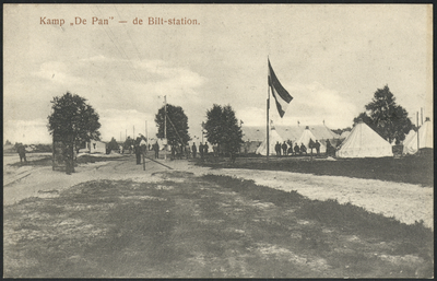 16970 Gezicht op het Kamp De Pan bij De Bilt-Station (Bilthoven), tijdens de mobilisatieperiode 1914-1918.